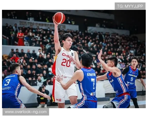 中国男篮热身赛胜利归来 球员表现亮眼备战世界杯精彩纷呈